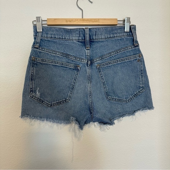 Madewell The Perfect Jean Shorts Blue Snyder Wash Size 26 Women’s Raw Hem - Picture 4 of 8